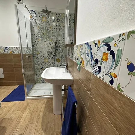 Maiolica House * 체팔루